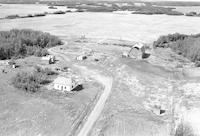 Aerial photograph of a farm in Saskatchewan (36-46-12-W3)