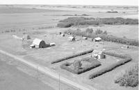 Aerial photograph of a farm in Saskatchewan (43-22-W3)