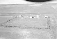 Aerial photograph of a farm in Saskatchewan (44-22-W3)