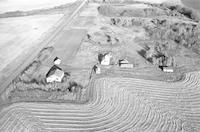 Aerial photograph of a farm in Saskatchewan (47-23-W3)