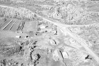 Aerial photograph of a farm in Saskatchewan (42-16-W3)