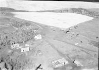 Aerial photograph of a farm in Saskatchewan (3-42-16-W3)