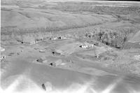 Aerial photograph of a farm in Saskatchewan (42-17-W3)