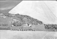 Aerial photograph of a farm near Denholm, SK (23-43-14-W3)