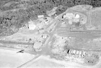 Aerial photograph of a farm near Denholm, SK (43-14-W3)