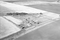 Aerial photograph of a farm in Saskatchewan (18-43-15-W3)