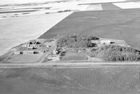 Aerial photograph of a farm in Saskatchewan (16-43-15-W3)