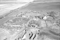 Aerial photograph of a farm in Saskatchewan (43-17-W3)