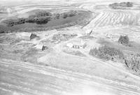 Aerial photograph of a farm in Saskatchewan (5-43-17-W3)