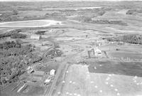 Aerial photograph of a farm in Saskatchewan (12-43-17-W3)