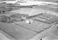 Aerial photograph of a farm in Saskatchewan (24-43-18-W3)
