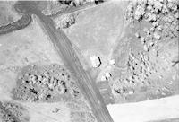 Aerial photograph of a farm in Saskatchewan (31-44-14-W3)