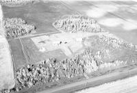 Aerial photograph of a farm in Saskatchewan (18-46-17-W3)