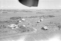 Aerial photograph of a farm in Saskatchewan (13-44-7-W3)