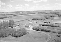Aerial photograph of a farm near Borden, SK (15-40-9-W3)