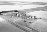 Aerial photograph of a farm near Dodsland (34-20-W3)