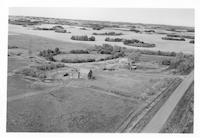 Aerial photograph of a farm in Saskatchewan (44-12-W3)