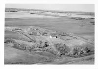 Aerial photograph of a farm in Saskatchewan (44-12-W3)